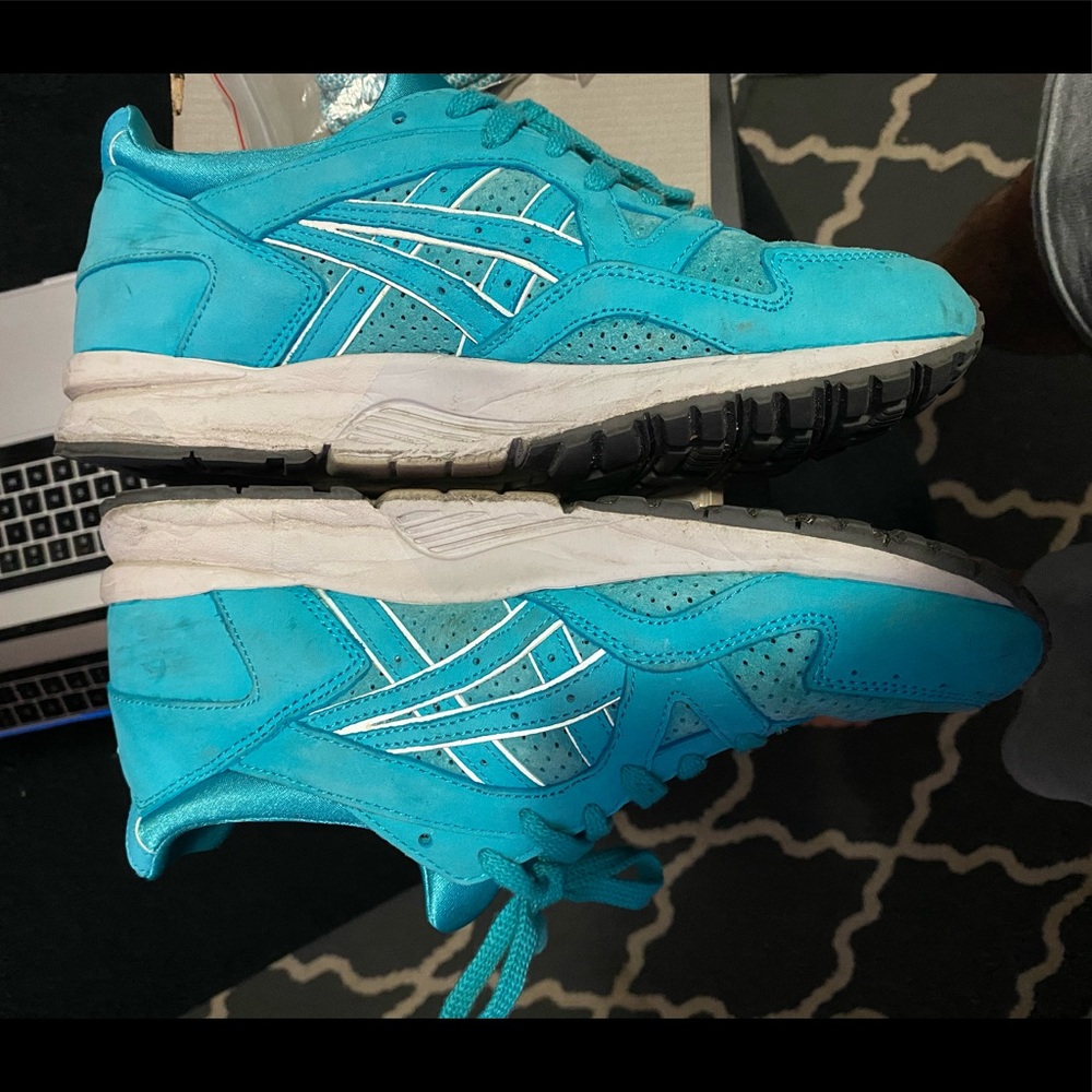 Kith ASICS “cove”